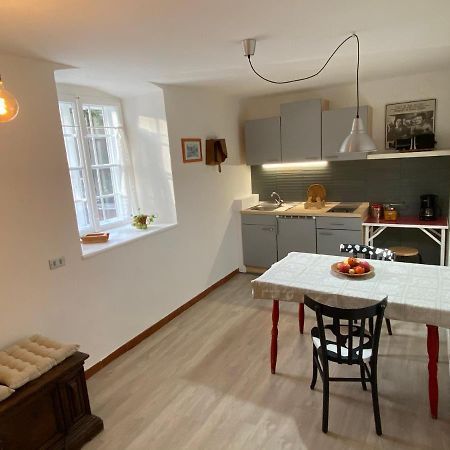 Cozy Apartment In A Historic Villa Мерано Екстериор снимка