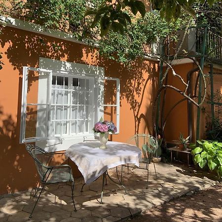 Cozy Apartment In A Historic Villa Мерано Екстериор снимка