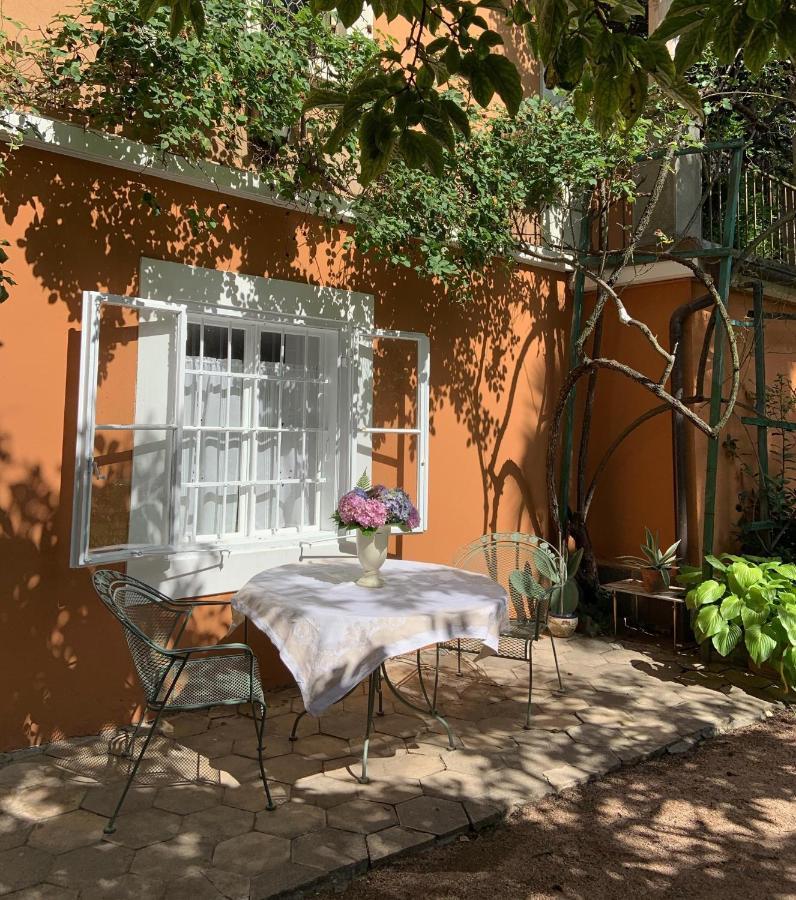 Cozy Apartment In A Historic Villa Мерано Екстериор снимка